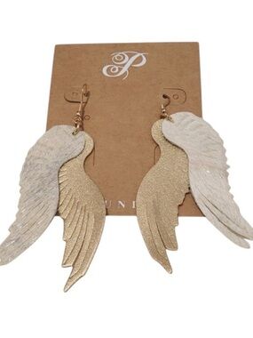 NWT ♥️ Wing Drop Earrings